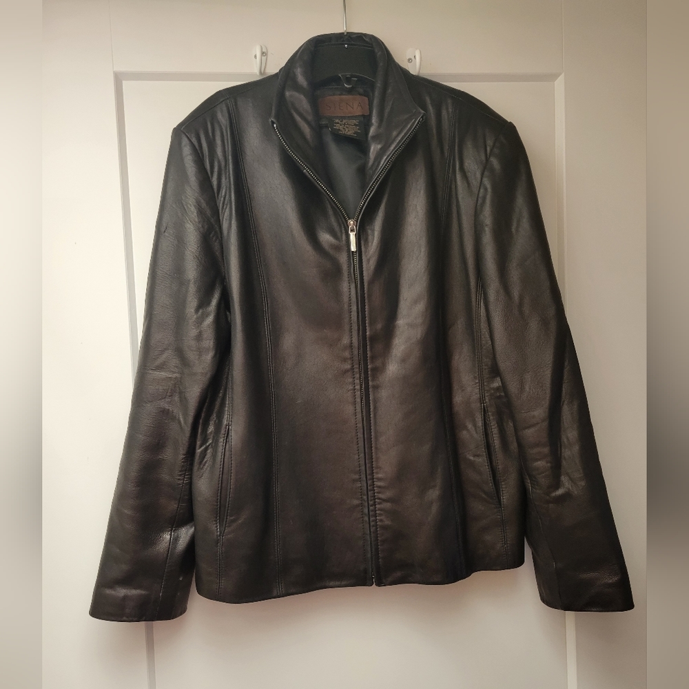 Ladies XL Leather Jacket